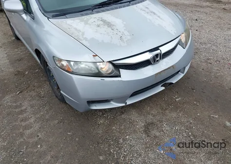 2009 Honda Civic Lx z USA, uszkodzony, nr VIN 2HGFA16579H315193